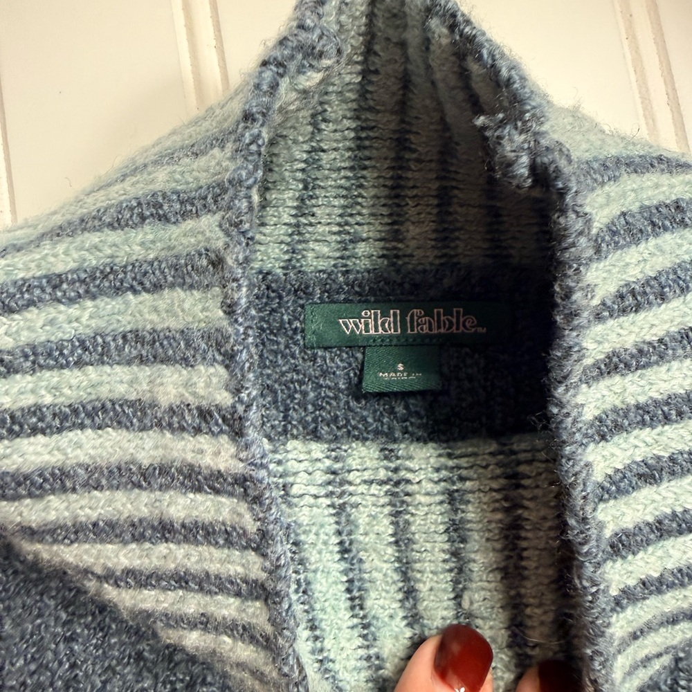 Wild Fable Blue and Gray Turtleneck Sweater - Picture 4 of 7